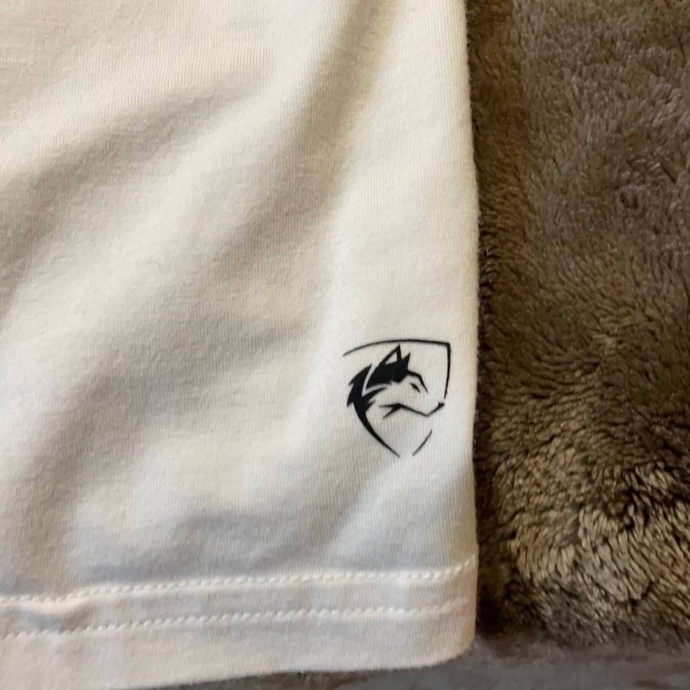 S Alphalete shirt
